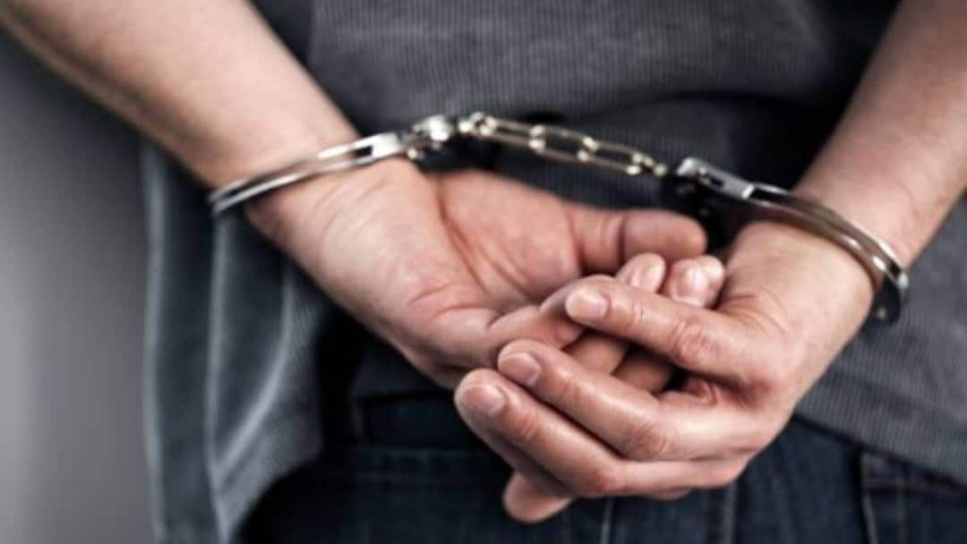 Thane: Man arrested for issuing fake vaccination certificate to unvaccinated people - Vimarsana News