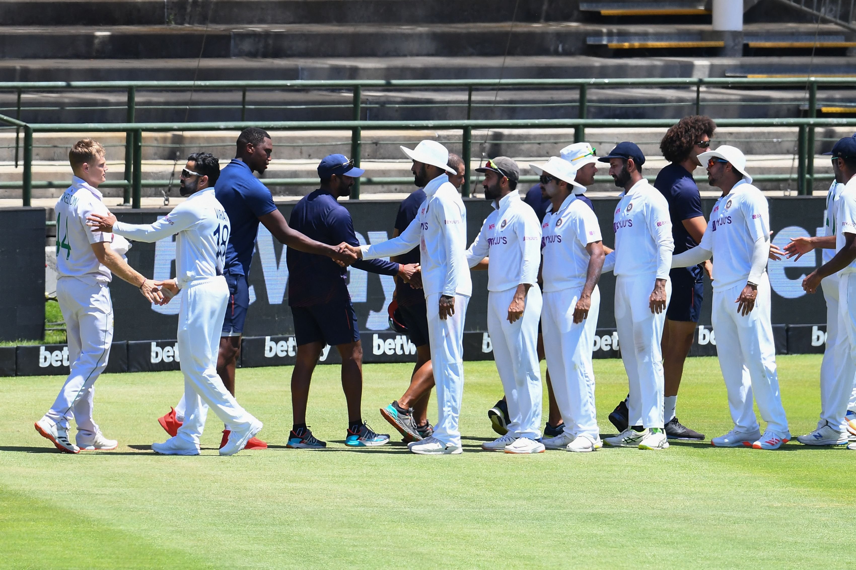 'Disappointing result': Twitter reacts as South Africa wrap up series with seven-wicket win over India - Vimarsana News