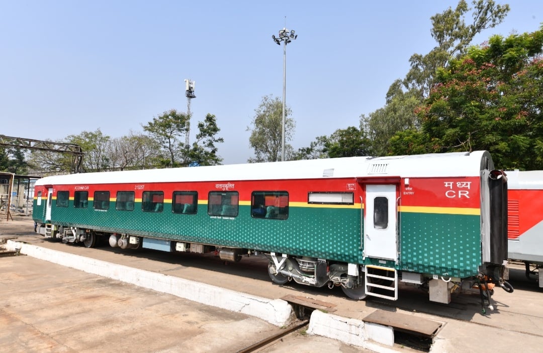 In Pics: Deccan Queen- India's first superfast train remodelled to run on Mumbai-Pune route - Vimarsana News