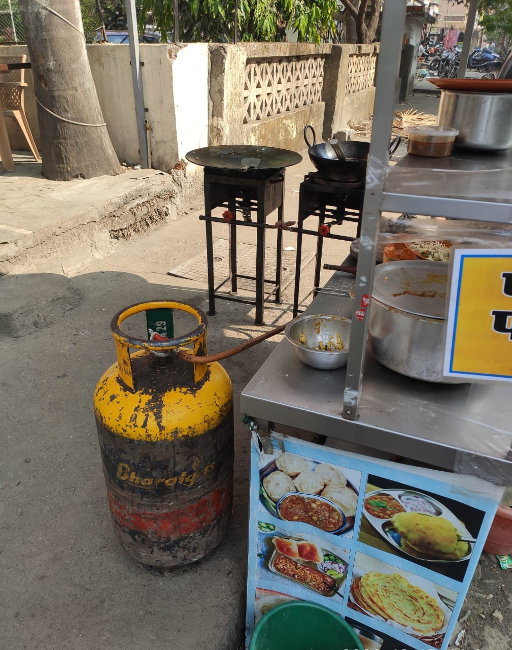 FPJ Impact: MBVV Police register 42 cases against hawkers for Illegal LPG use even as MBMC chooses to remain silent - Vimarsana News