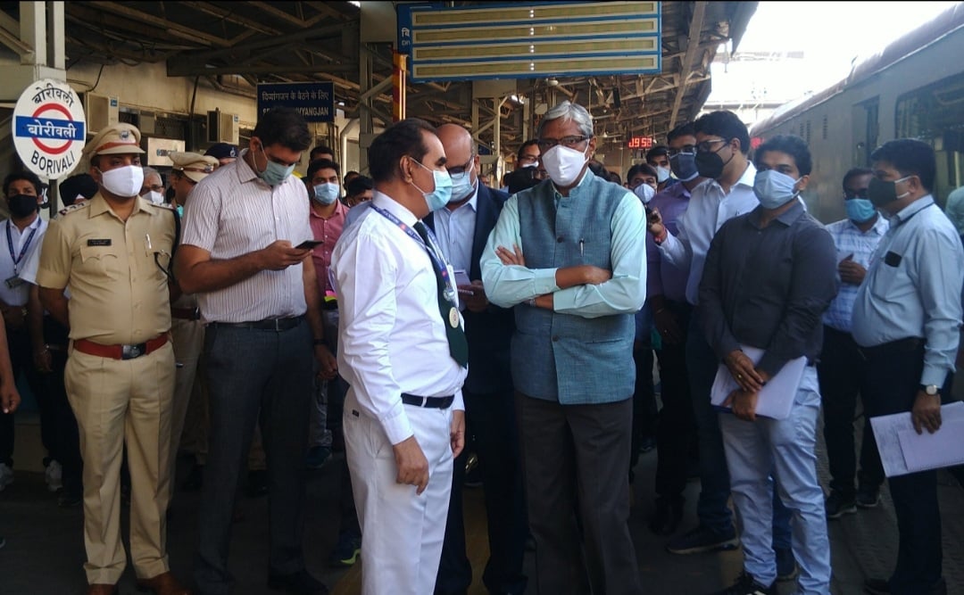 Mumbai: Western & Central Railway general manager Anil Kumar Lahoti conducts extensive inspection of Mumbai – Surat section - Vimarsana News