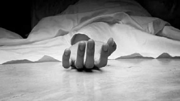 Nagpur: Engineering college professor hit by train, dies - Vimarsana News