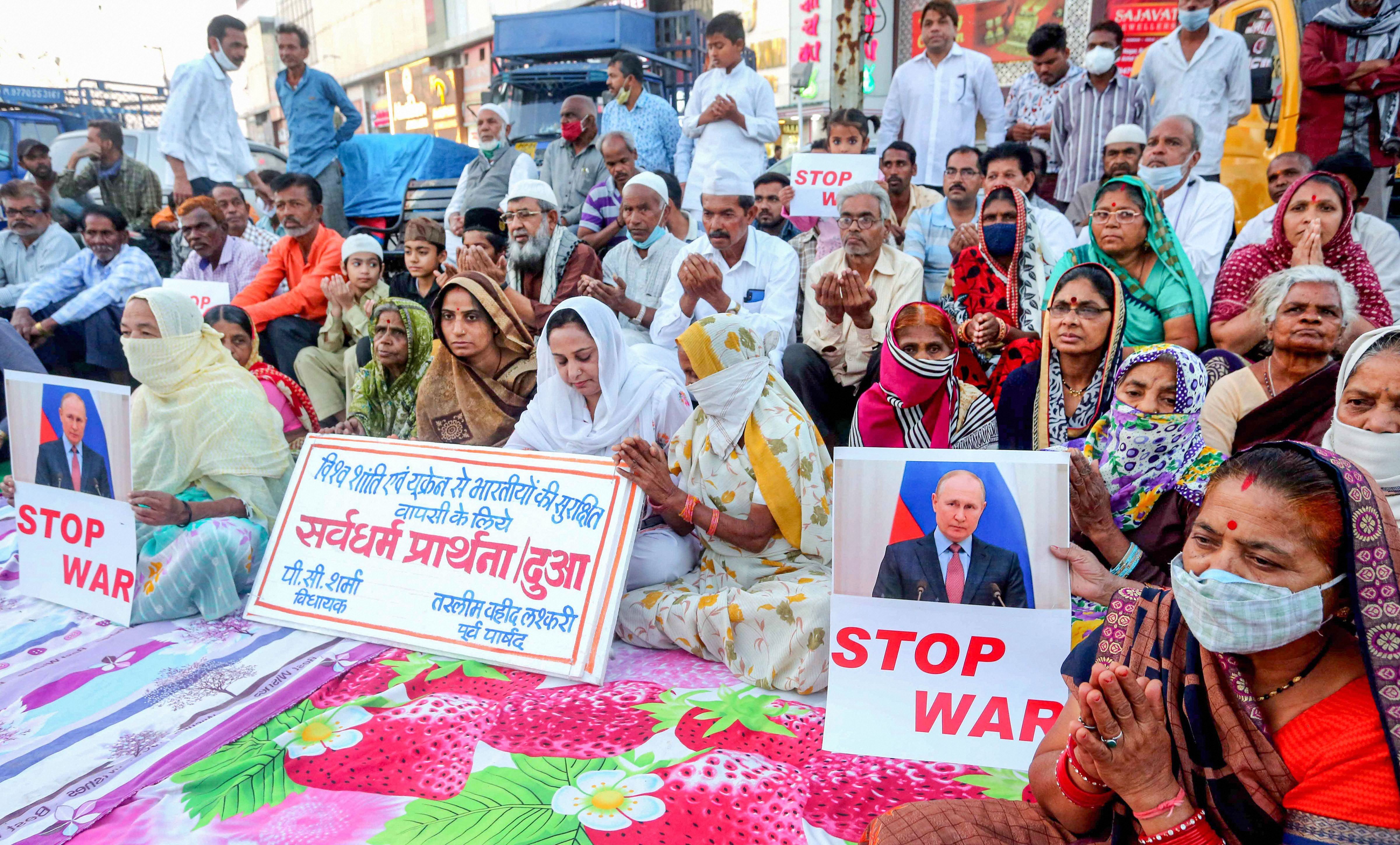 Madhya Pradesh: Indian embassy could have rescued us in time, like other countries did, say students stranded in Ukraine - Vimarsana News