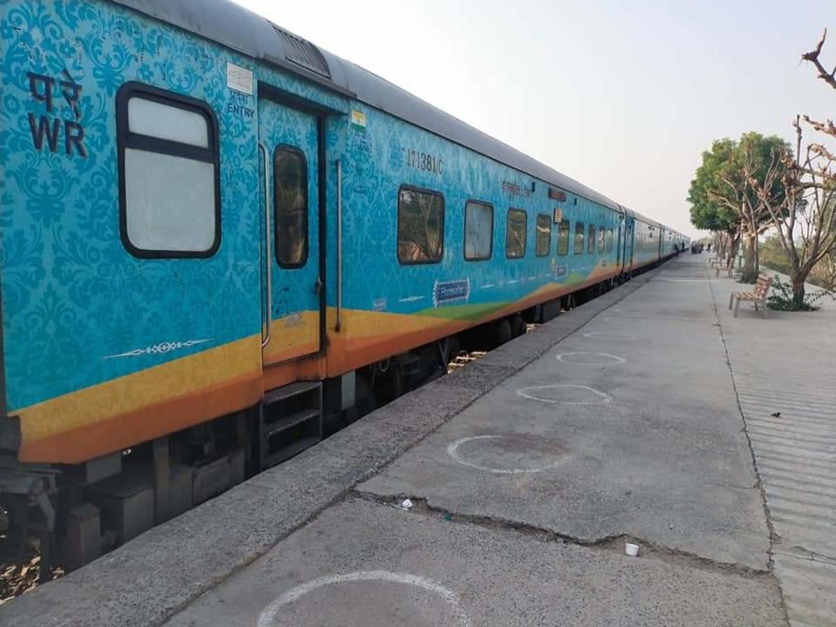 Mumbai: Western Railways increases round trips of Bandra-Barmer special train to meet travel demand - Vimarsana News