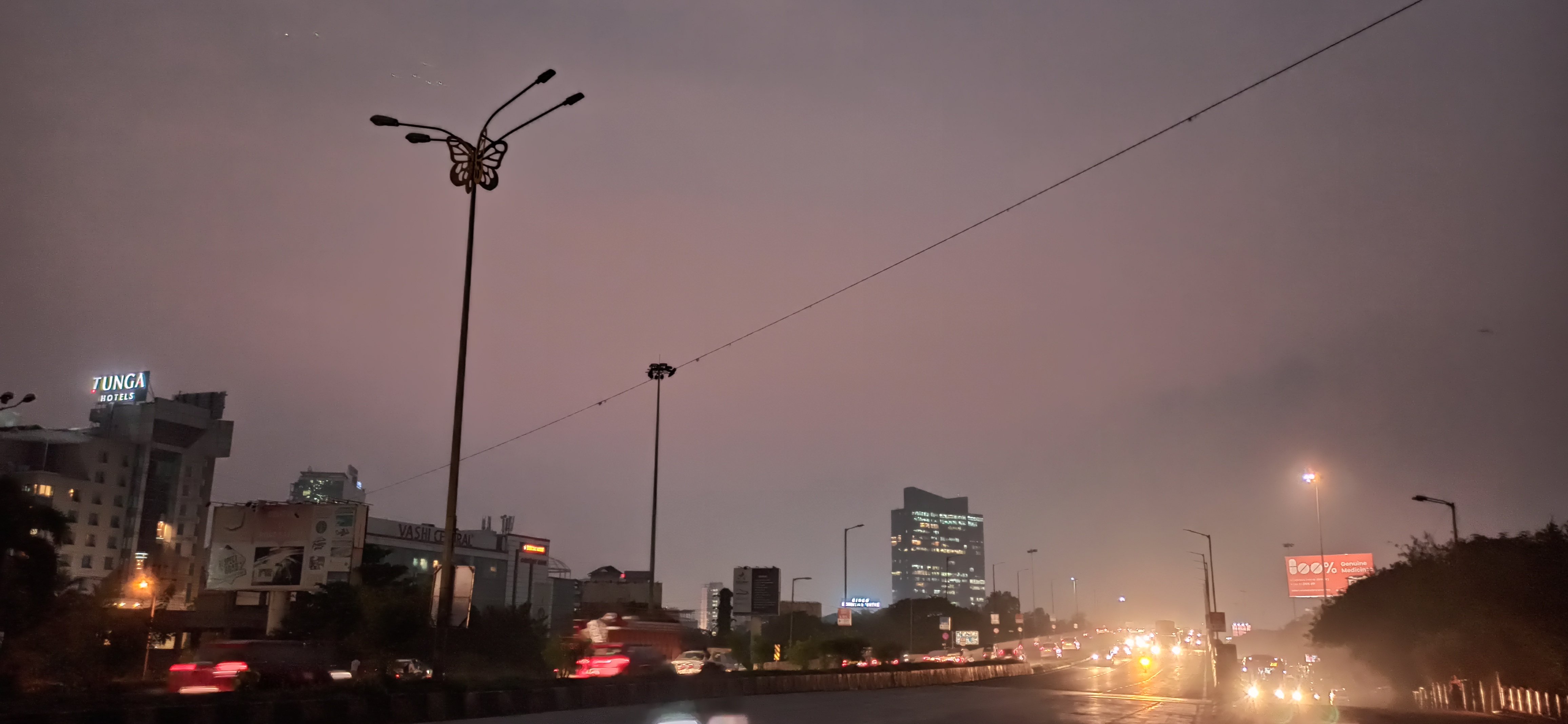 Navi Mumbai: Defunct street lights pose risks to motorists along Sion-Panvel highway - Vimarsana News