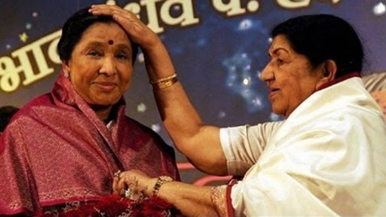 'She is broken': Padmini Kolhapure reveals how Asha Bhosle is coping with Lata Mangeshkar's death - Vimarsana News