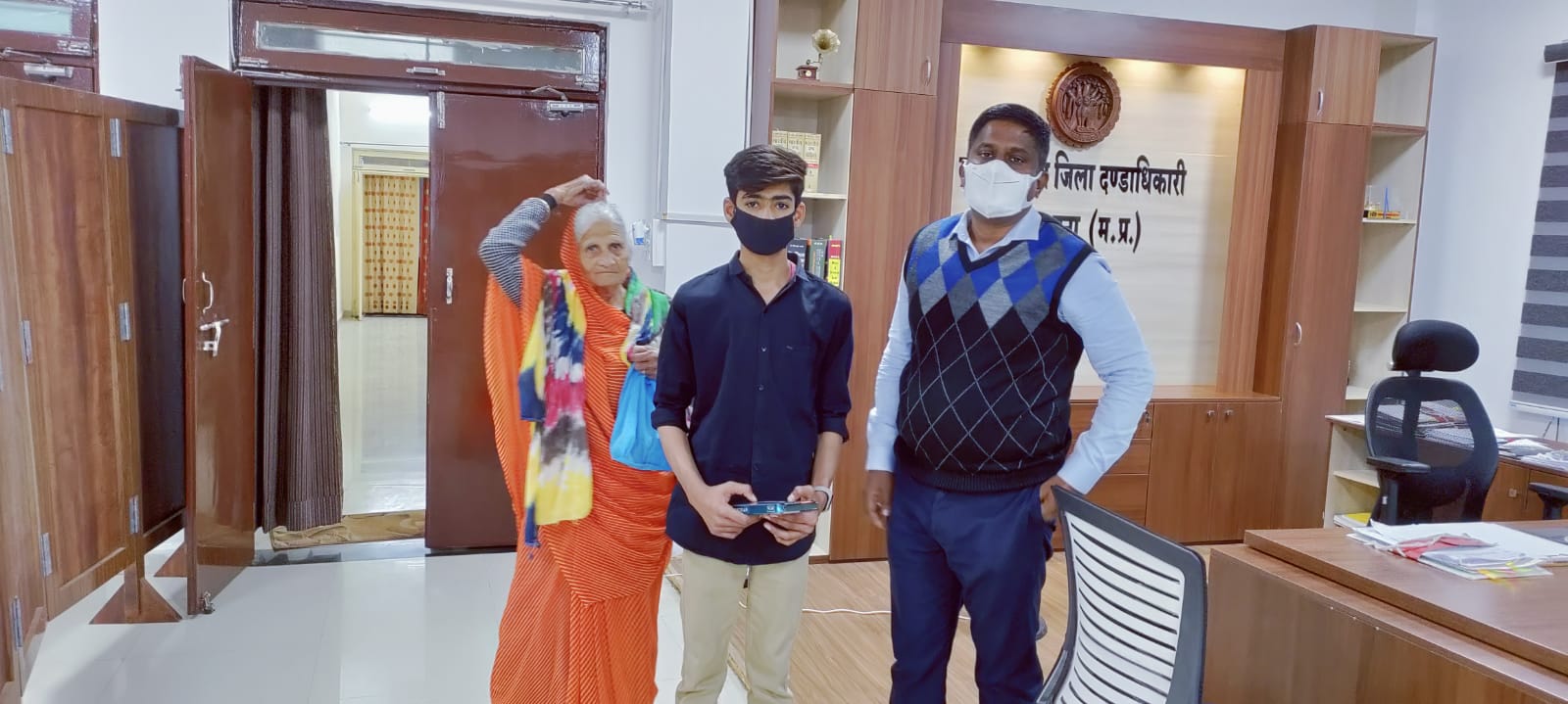 Guna: Orphan student allowed to give exam despite not being able to pay fees - Vimarsana News