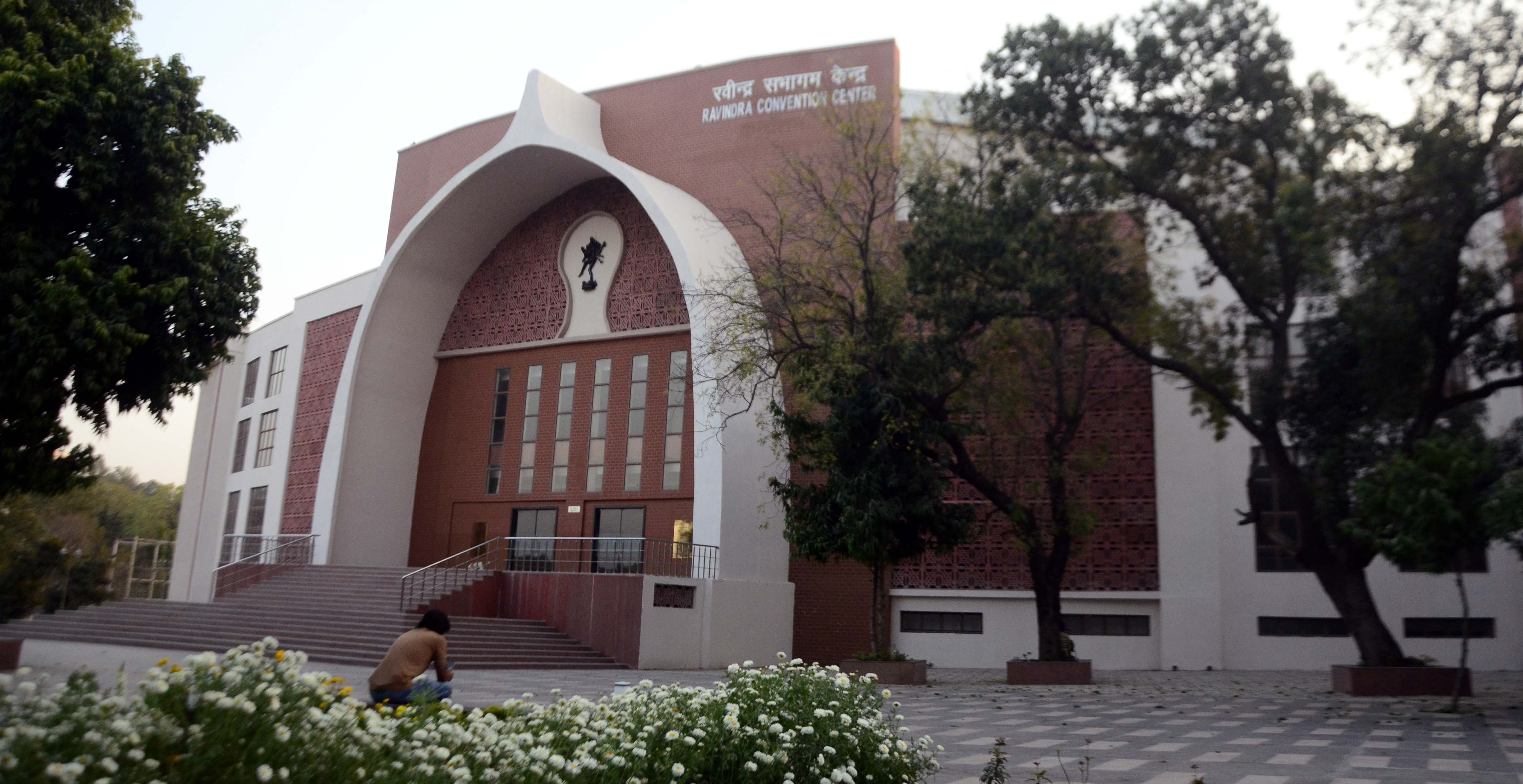 Out Of Reach: Ravindra Bhavans new rent shocks Bhopal artists - Vimarsana News