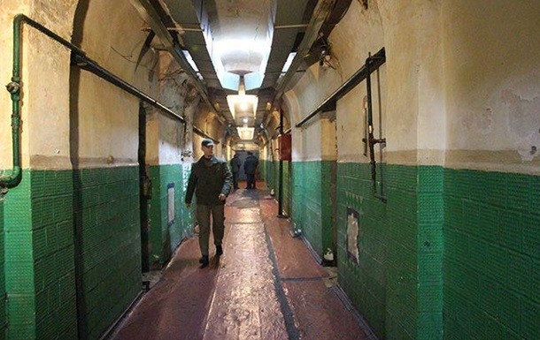 Russia-Ukraine War: Ukraine to release inmates and criminals with military background to join fight against Russia - Vimarsana News