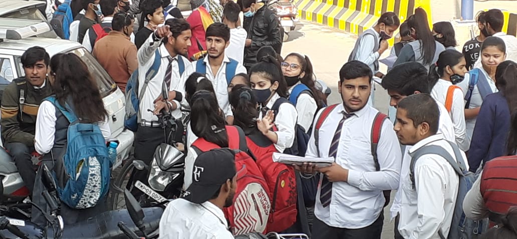 Indore: MP board exams for class 12th begins today - Vimarsana News