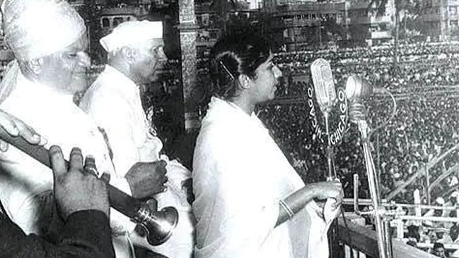Lata Mangeshkar passes away: When singer's 'Aye Mere Watan Ke Logon' left Pt. Nehru in tears - Vimarsana News
