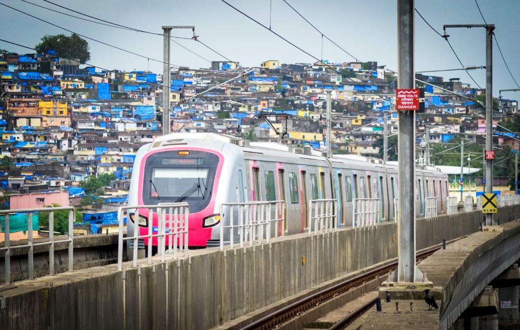 Mumbai: Solar power project at upcoming Metro 2A and 7 stations, says MMRDA - Vimarsana News