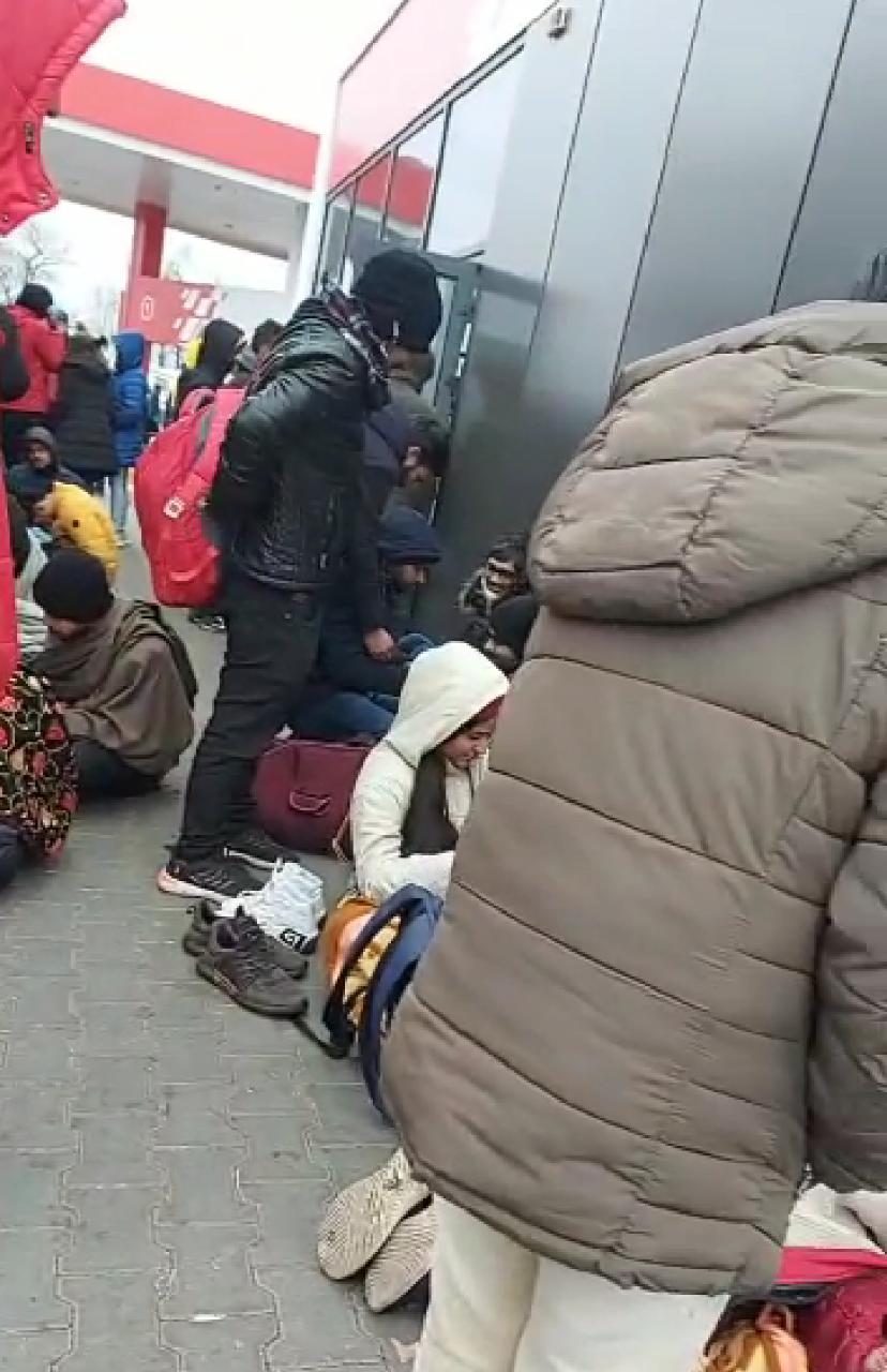 Ukraine Crisis: Send someone from University! They fire to scare us, we are falling ill - Vimarsana News