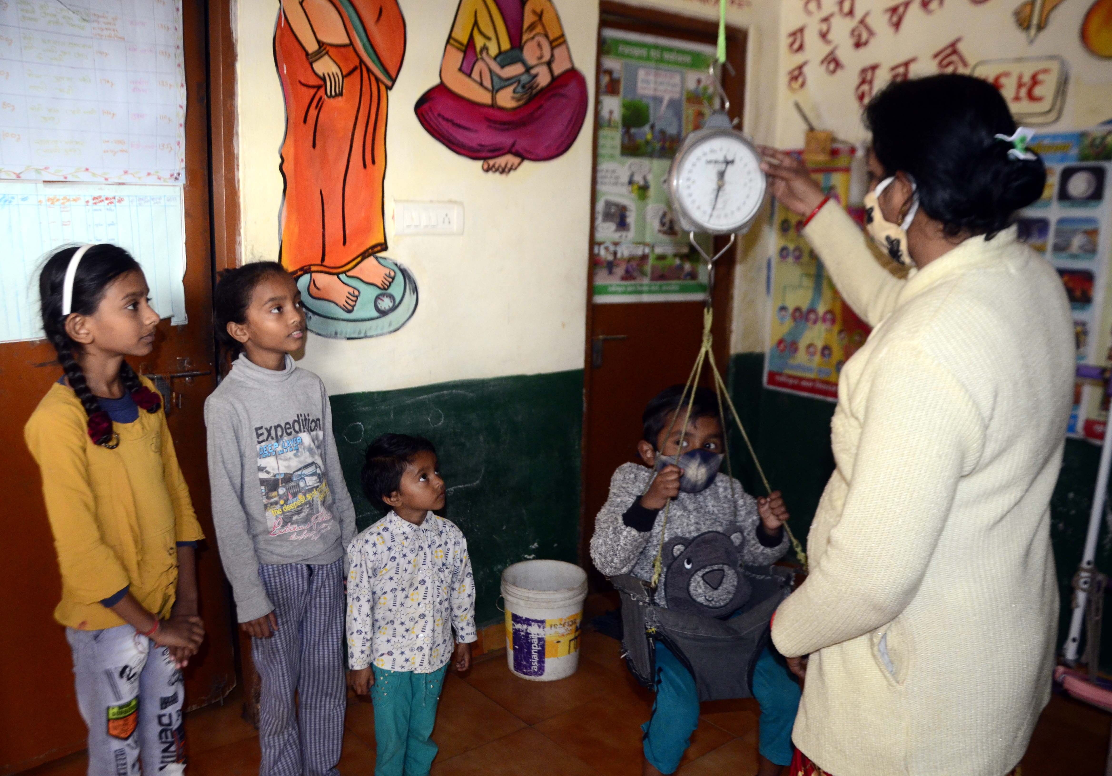 Bhopal: Anganwadis reopen in state, few kids turn up - Vimarsana News