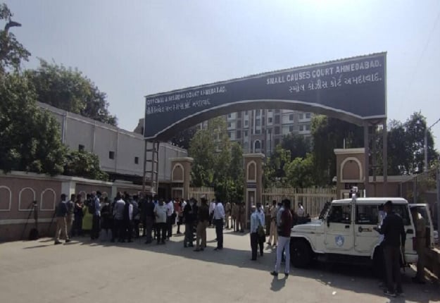 2008 Ahmedabad multiple blasts case: Special court convicts 49 people, 28 acquitted - Vimarsana News