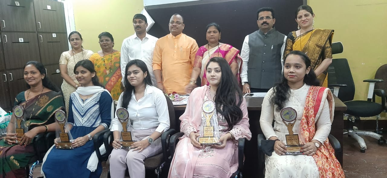 Mira-Bhyandar: MBMC scribes felicitate meritorious women over International Women's Day - Vimarsana News