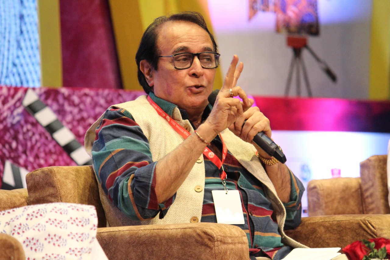 Bhopal: Lata revered Savarkar, Shivaji, Gita, says radio anchor Harish Bhimani - Vimarsana News