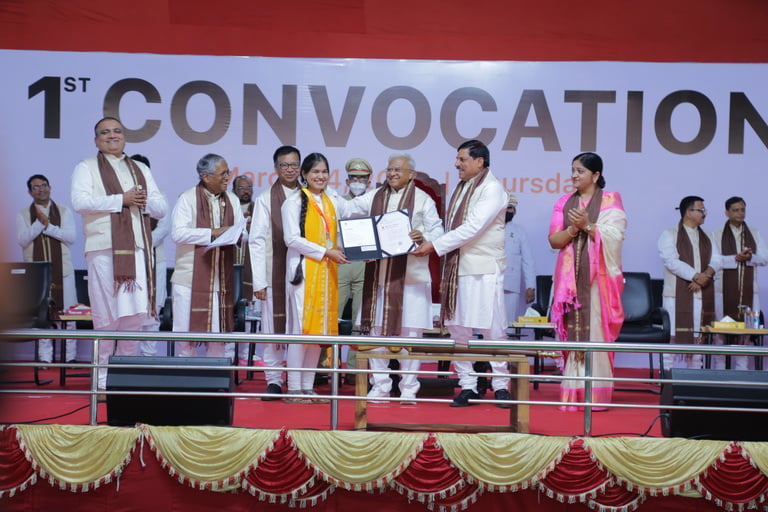Ujjain: Varsities should create atmosphere of healthy competition, says Governor - Vimarsana News