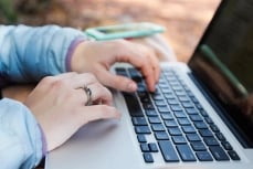 IELTS vs TOEFL: From pattern to fees, know everything about two of most prominent language tests for students wanting to study abroad - Vimarsana News