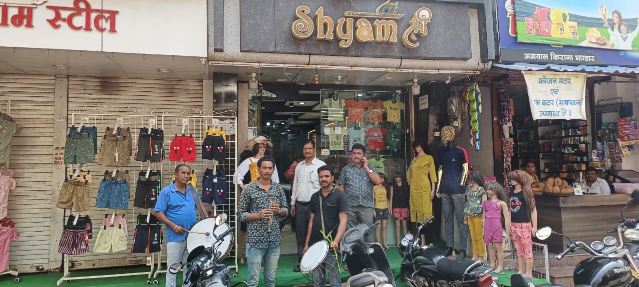 Mhow Daily Updates: Now, band baja in front of people's houses to pay tax; Shahid Bhagat Singh Sacrifice Day rally - Vimarsana News