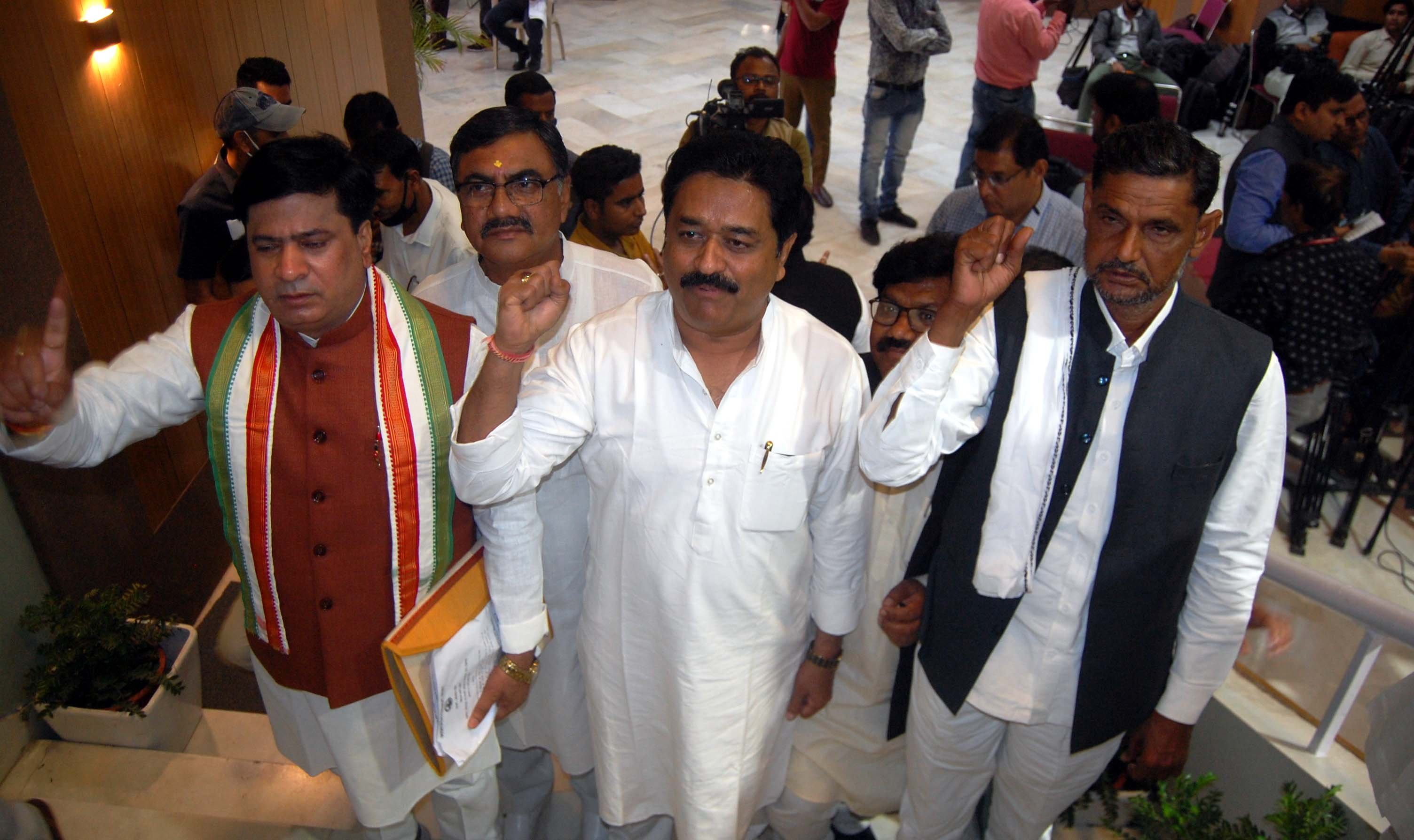 Madhya Pradesh Assembly Budget session: Government turning land owners into tenants, alleges Congress - Vimarsana News