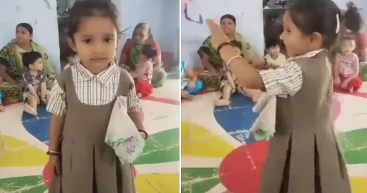 Enjoy: Gujarat girl dances to 'Kacha Badam' in college attire, video goes viral 1 Untitled design 2022 03 14T1 Enjoy: Gujarat girl dances to 'Kacha Badam' in college attire, video goes viral