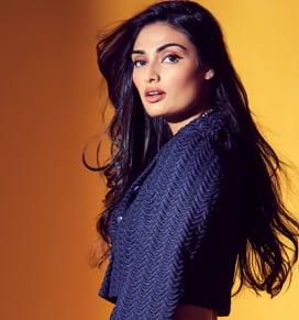 Bollywood actor Athiya Shetty invests in social commerce platform Stage3 - Vimarsana News