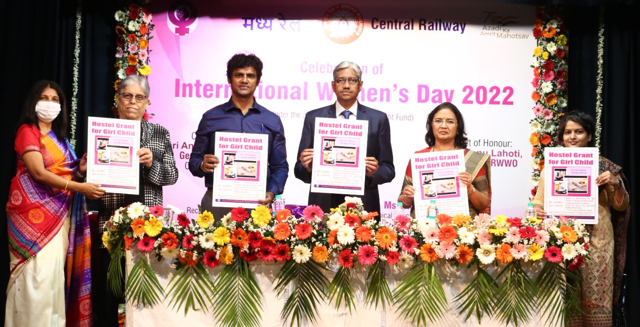 Mumbai: International Women's Day celebrated on Central Railway - Vimarsana News