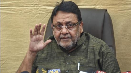 Bombay HC grants urgent circulation on Nawab Malik's seeking quashing of money laundering case against him - Vimarsana News