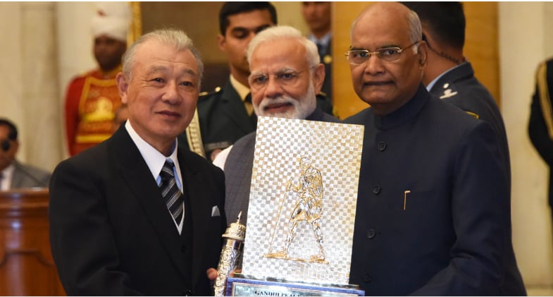 WHO Goodwill ambassador Yohei Sasakawa speaks about how COVID-19 has left a trailing effect on Leprosy patients in India - Vimarsana News