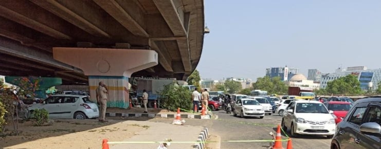 Delhi: Woman jumps to death from Rajiv Chowk flyover in Gurugram - Vimarsana News