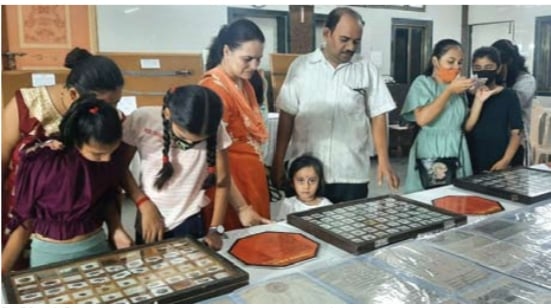 Navi Mumbai: Exhibition of rare weapons and coins held in Uran - Vimarsana News