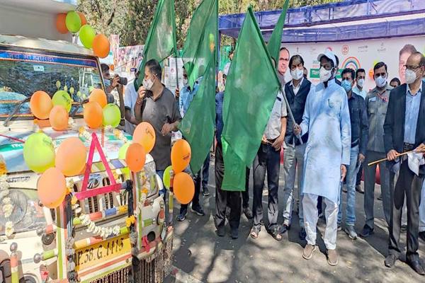 INTENSIFIED MISSION INDRADHANUSH 4.0: Minister flags off multimedia vehicles for health publicity - Vimarsana News