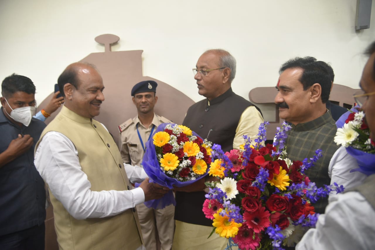 Bhopal: Lok Sabha Speaker Om Birla arrives in city - Vimarsana News