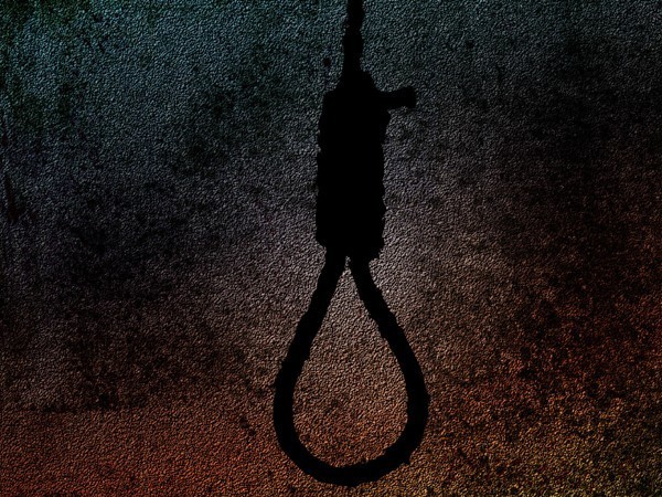 Delhi: 32-year-old man hangs himself, daughter found dead in same room - Vimarsana News