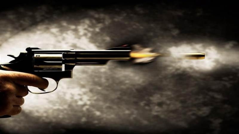 Morena: Cop shoots wife with service rifle, surrenders at police station - Vimarsana News
