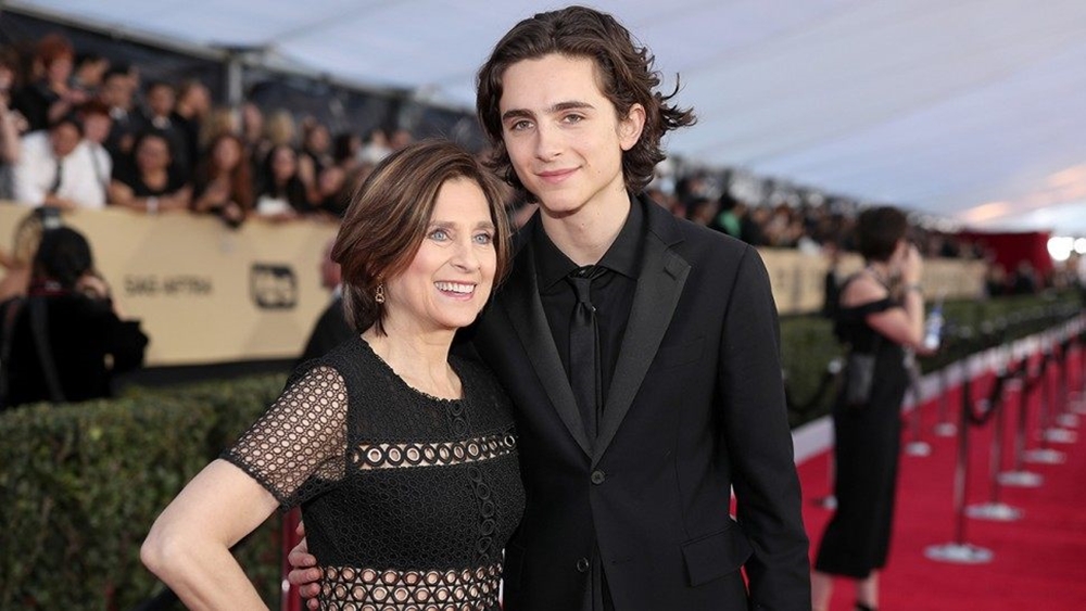 Beautiful Boy Actor Timothee Chalamet S Mum Freaked Out By Son S Weight Loss