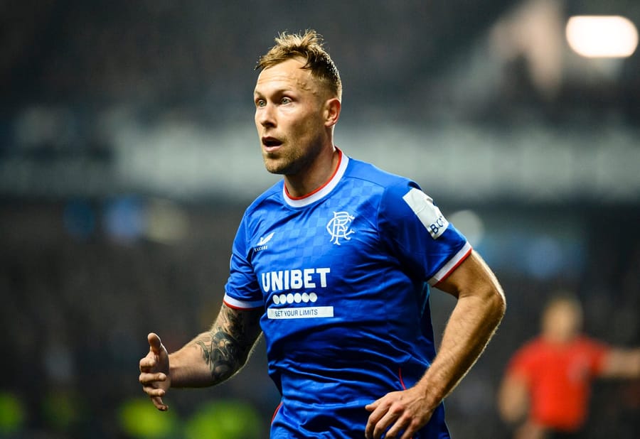 Rangers transfer news: Scott Arfield tipped for exit as links to Scottish club draw 'no disrespect' verdict from pundit