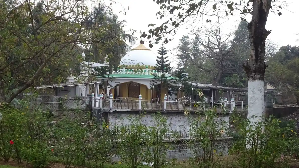 Shahi Mosque Inside Barabati Fort