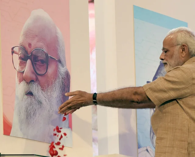 Prime Minister Narendra Modi pays floral tributes to political leader Loknayak Jaiprakash Narayan and Sangh Parivar veteran Nanaji Deshmukh on his birth centenary celebrations at Indian Agricultural Research Institute (IARI) on Oct 11, 2017. Also seen Union Rural Development, Panchayati Raj and Mines Minister Narendra Singh Tomar. Prime Minister Narendra Modi pays floral tributes to political leader Loknayak Jaiprakash Narayan and Sangh Parivar veteran Nanaji Deshmukh on his birth centenary celebrations at Indian Agricultural Research Institute (IARI) on Oct 11, 2017. Also seen Union Rural Development, Panchayati Raj and Mines Minister Narendra Singh Tomar.
