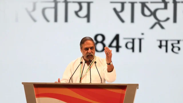 Former Union minister Anand Sharma passing the Foreign Affairs resolution