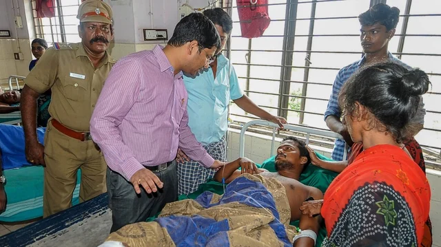 Tuticorin collector N Venkatesh visits government hospital on Wednesday, where the injured are bring treated following police firing which killed 11 people demanding the closure of Vedanta’s Sterlite Copper unit, in Thoothukudi, Tamil Nadu on Wednesday, May 23 Tuticorin collector N Venkatesh visits government hospital on Wednesday, where the injured are bring treated following police firing which killed 11 people demanding the closure of Vedanta’s Sterlite Copper unit, in Thoothukudi, Tamil Nadu on Wednesday, May 23