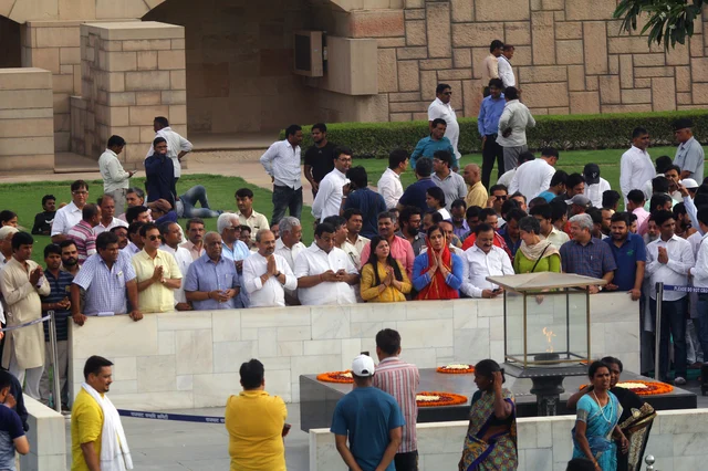 Delhi LG house, no ceasefire offer peace full protest at Raj ghat in New Delhi Delhi LG house, no ceasefire offer peace full protest at Raj ghat in New Delhi