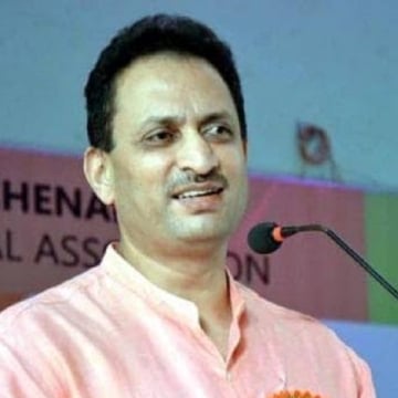 BJP MP Ananth Kumar Hegde calls Mahatma Gandhi’s freedom struggle a ‘drama’