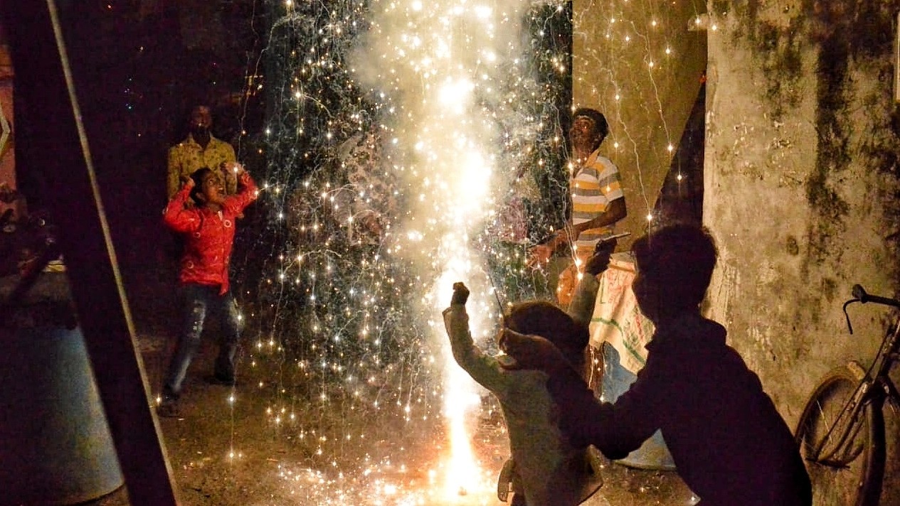 50 sustain eye injuries during Diwali celebrations in Hyderabad