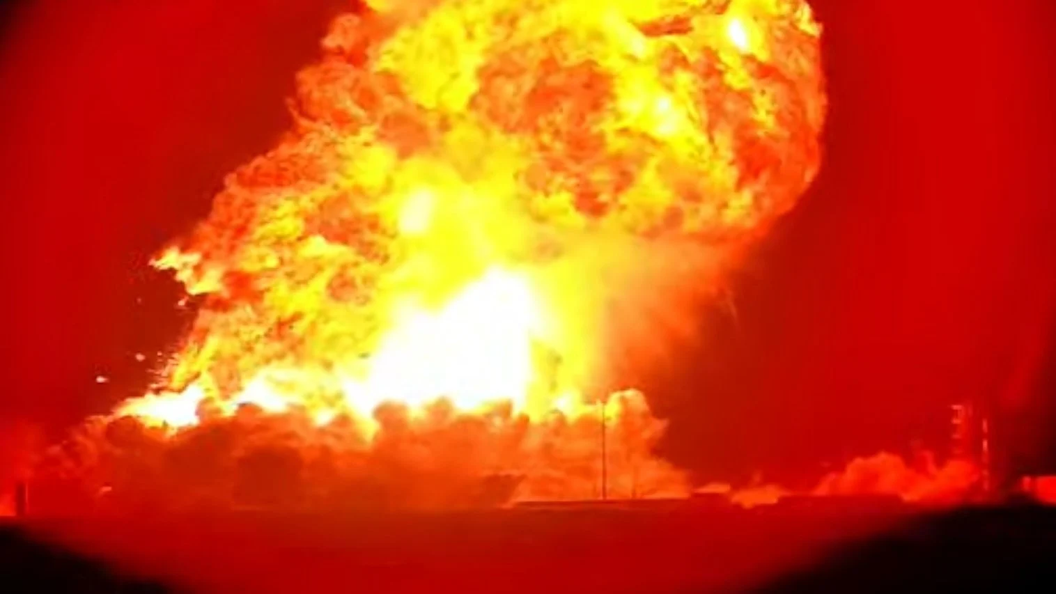 Explosion at SpaceX test site derails progress towards orbital launches