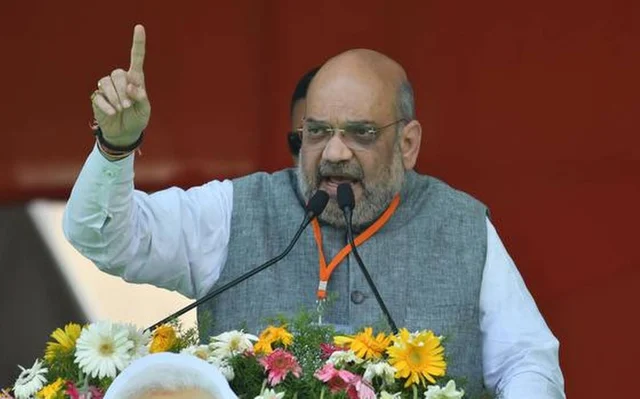 तीसरे चरण का चुनाव: राहुल गांधी, अमित शाह, मुलायम सिंह यादव, संबित पात्रा समेत इन दिग्गजों की किस्मत का फैसला आज