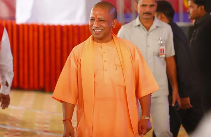 न मंदिर का नाम, न श्रीराम की प्रतिमा का ऐलान, सिर्फ फैज़ाबाद को ‘अयोध्या’ करके लौट गए योगी