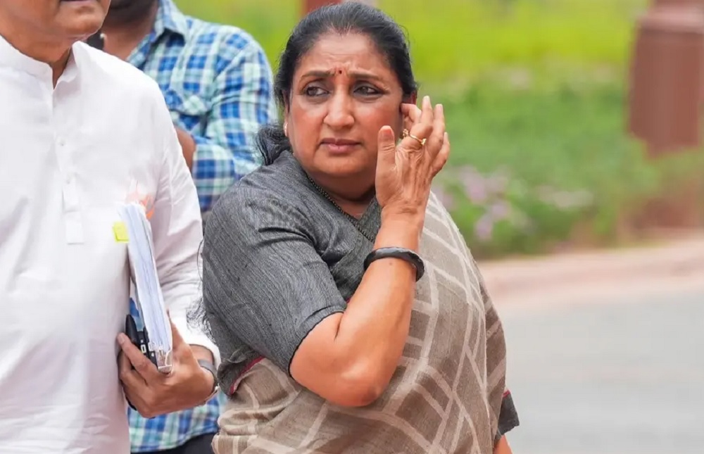 सुनेत्रा पवार चुनी गईं एनसीपी विधायक दल की नेता, शाम 5 बजे लेंगी  उपमुख्यमंत्री पद की शपथ, संसद से दिया इस्तीफा