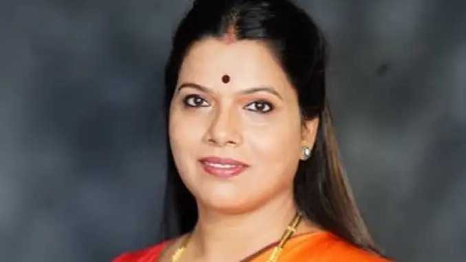 மும்பை மாநகராட்சியில் முதல் முறையாக பெண் மேயர் தேர்வு